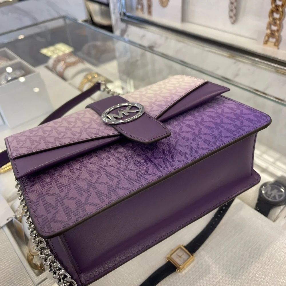 MICHAEL KORS Greenwich Md Ombré Signature Logo Tri-Fold Wallet
Dark Purple Multi - Picture 7 of 16